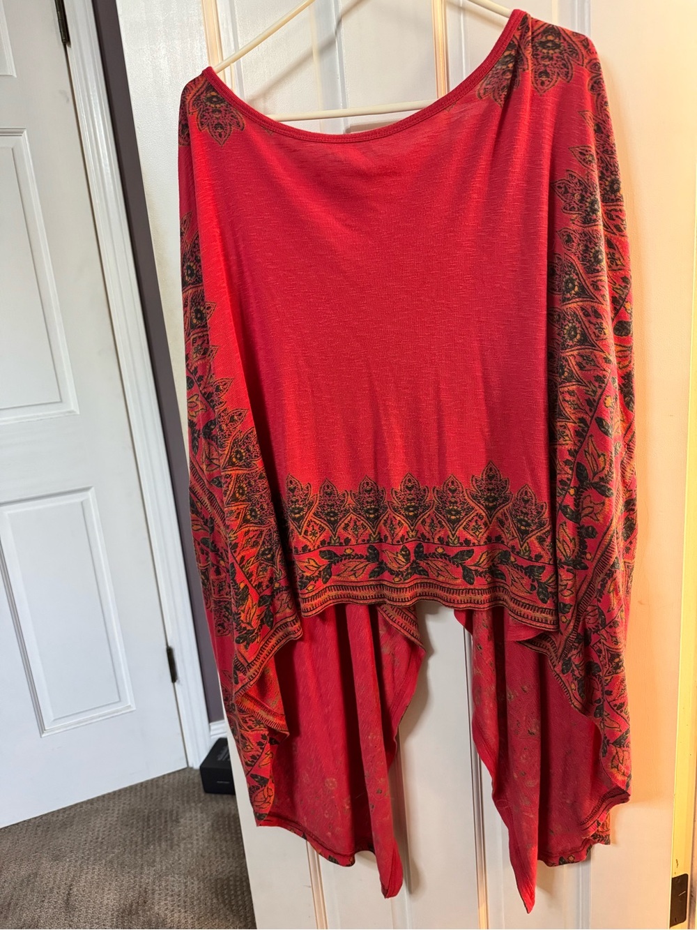 Free People Pick Me Up' Drapey Printed High Low Tee Top Shirt Blouse medium - Picture 3 of 7